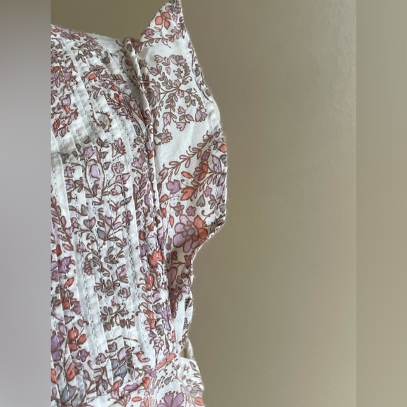 Old Navy Paisley blouse - Picture 2 of 7